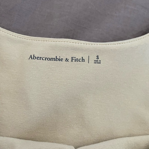 Abercrombie cream tank bodysuit size small - Picture 2 of 2
